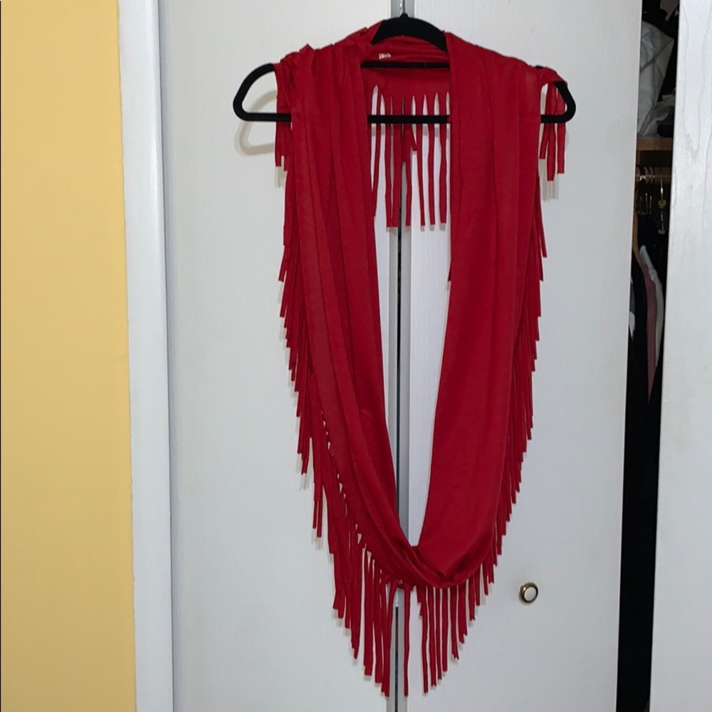 Fringe cowl scarf